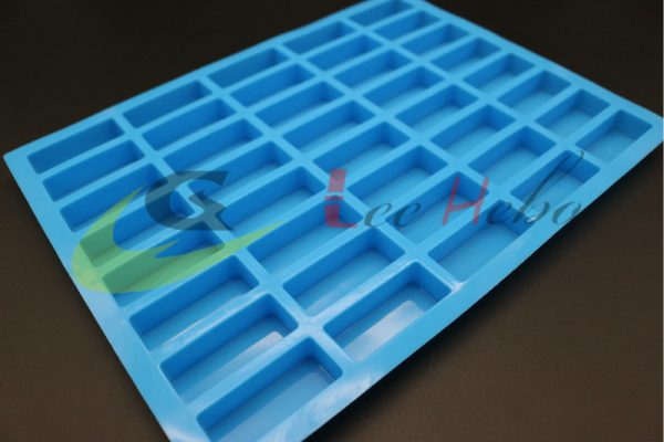 MOLDE SILICONA PARA CHOCOLATE-FORMA DE RECTANGULAR 1 IMG 8219