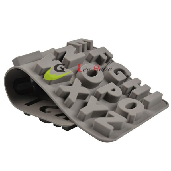 MOLDE SILICONA PARA CHOCOLATE-FORMA DE LETRAS MAYÚSCULAS 3 WhatsApp Image 2023 06 30 at 12.49.31